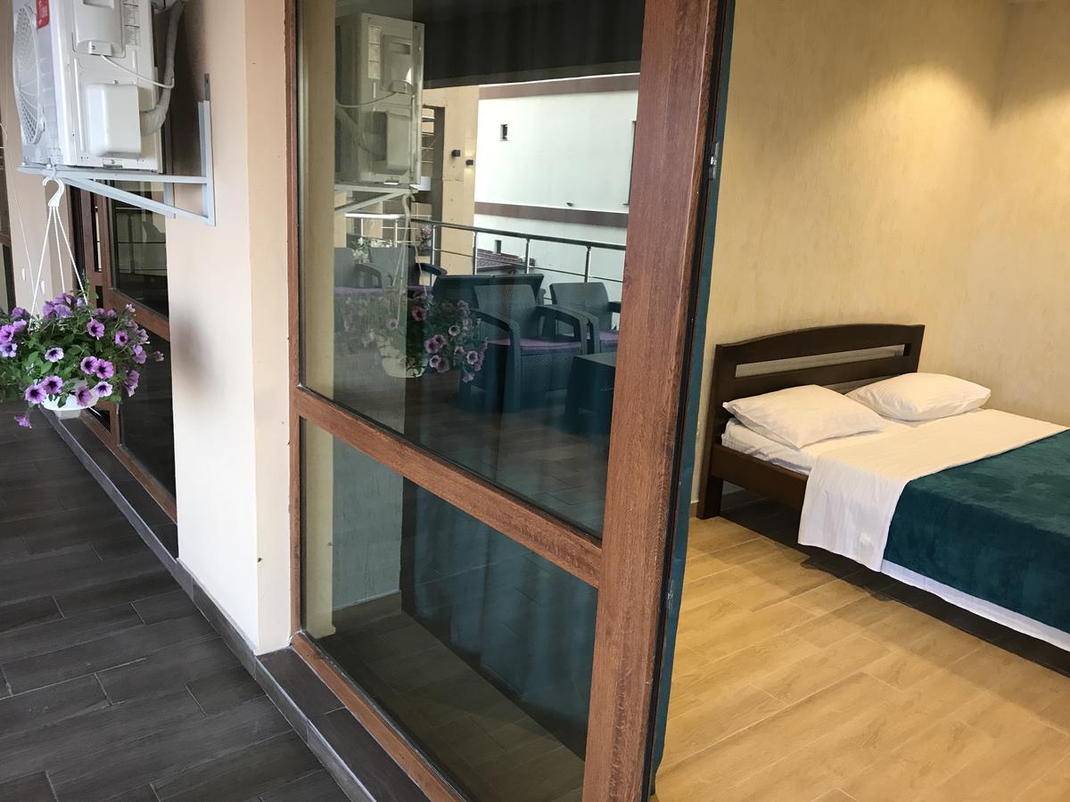 Золотий Лев Hotel Zatoka Eksteriør billede